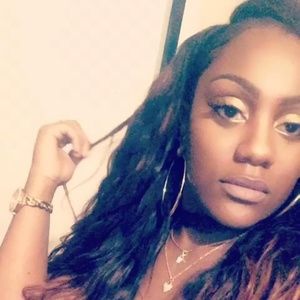 Meet your Posher, Annalice